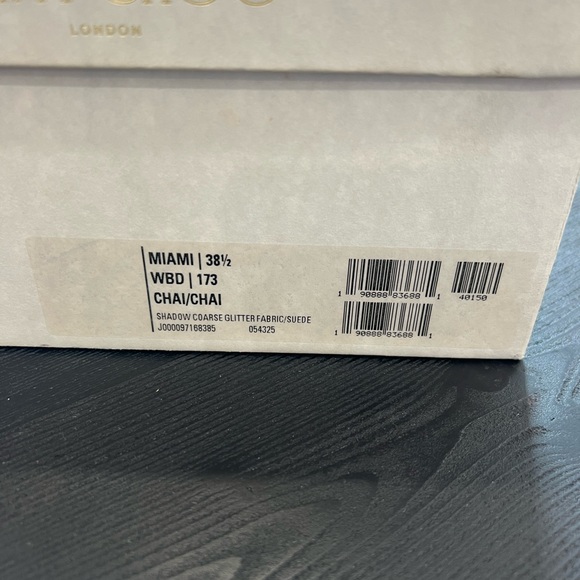 Jimmy Choo Miami White Leather Logo Tag Nneakers - Picture 16 of 16